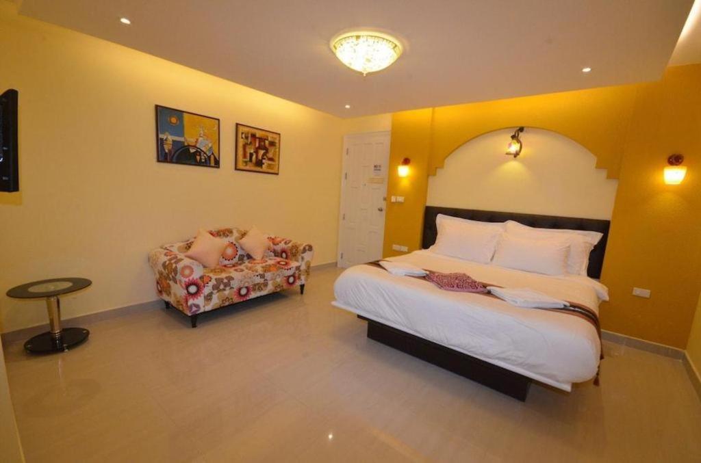 Pearl By The Sea Resort Prachuap Khiri Khan Esterno foto